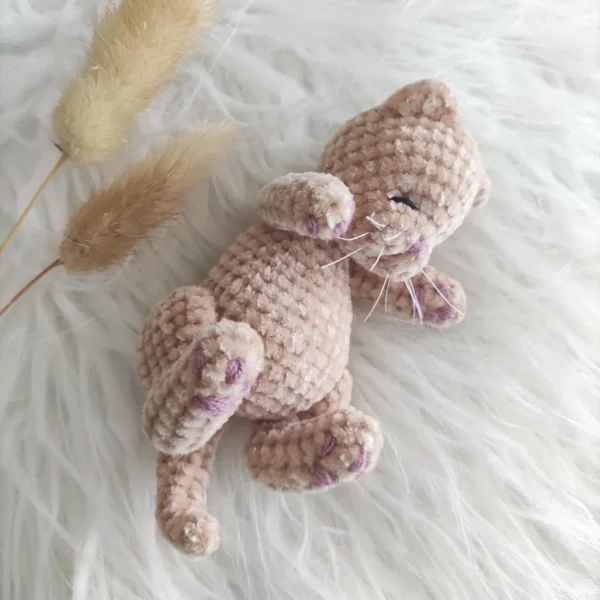 brown plush cat