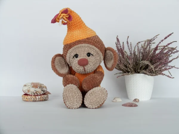 ADORABLE HANDMADE PLUSH MONKEY TOY, SOFT CROCHET STUFFED ANIMAL - Image 3