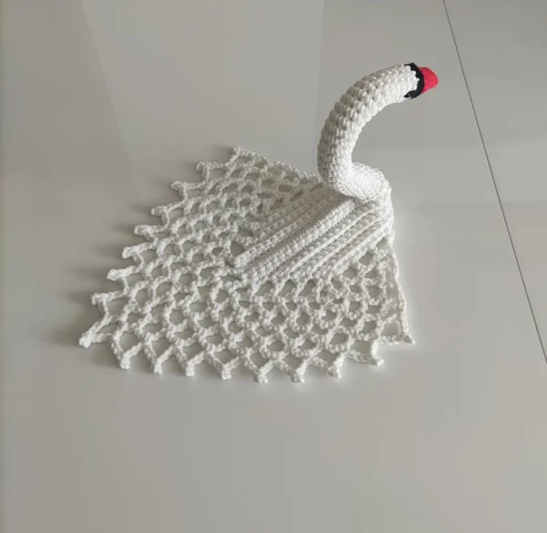 doily swan toy