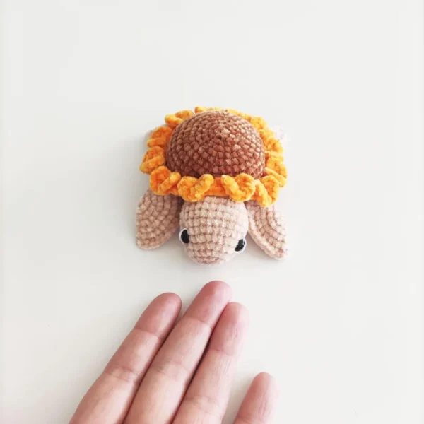 ADORABLE HANDMADE CROCHET SUNFLOWER TURTLE – MINI PLUSH TOY FOR GIFTS! - Image 3