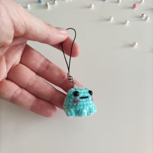 Handmade crochet mini frog plush, adorable pocket-sized froggy keychain - Image 6