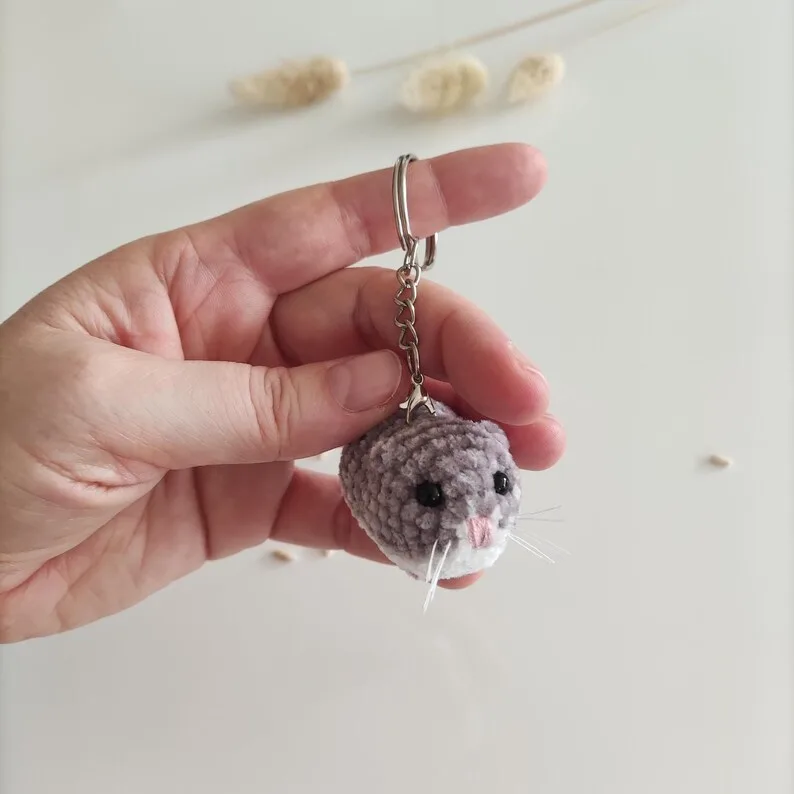 Mini Crochet Guinea Pig, Dollhouse Miniature Hamster Plush - Image 2