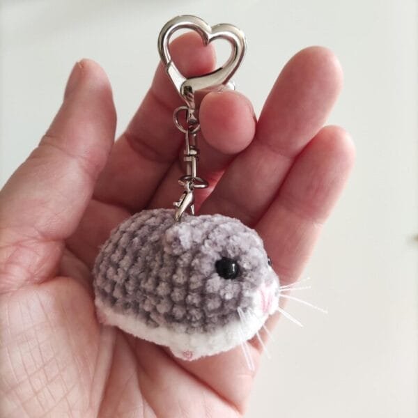 Mini Crochet Guinea Pig, Dollhouse Miniature Hamster Plush - Image 3