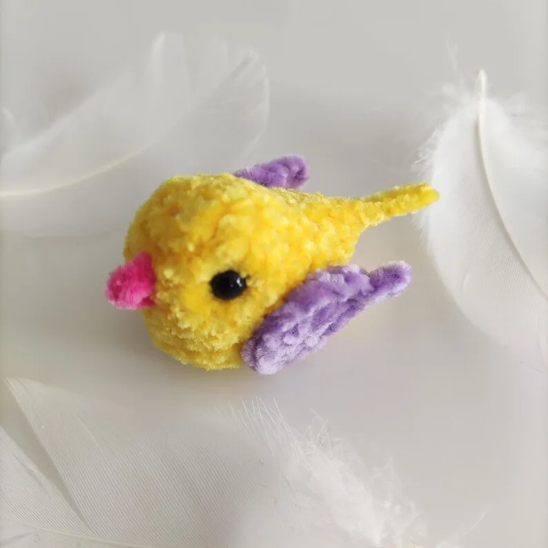 Handmade Tiny Amigurumi Bird Toy, Dollhouse Animal, Plush for Keychains - Image 4