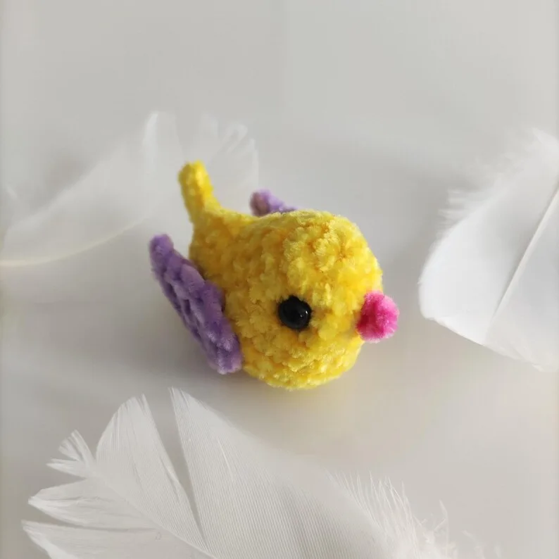 Handmade Tiny Amigurumi Bird Toy, Dollhouse Animal, Plush for Keychains - Image 3