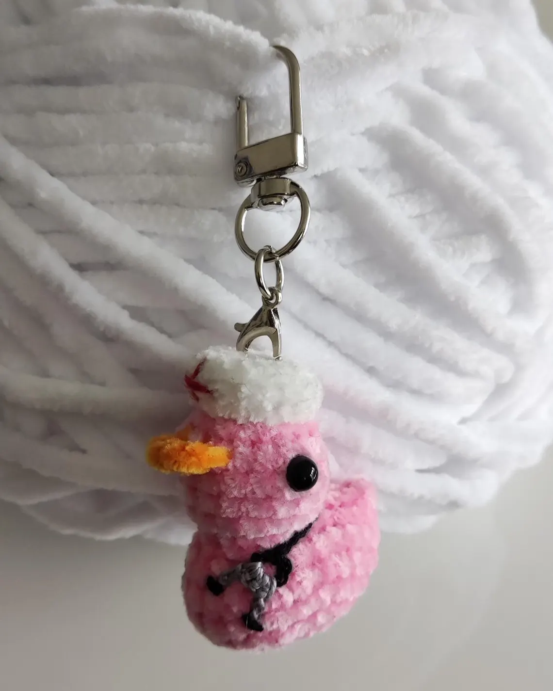 Crocheted Nurse Duck Charm, Mini Plush Keychain, Badge Reel Accessory, Healthcare Gift - Image 16