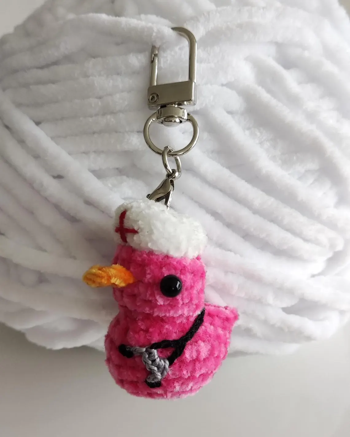 Crocheted Nurse Duck Charm, Mini Plush Keychain, Badge Reel Accessory, Healthcare Gift - Image 8