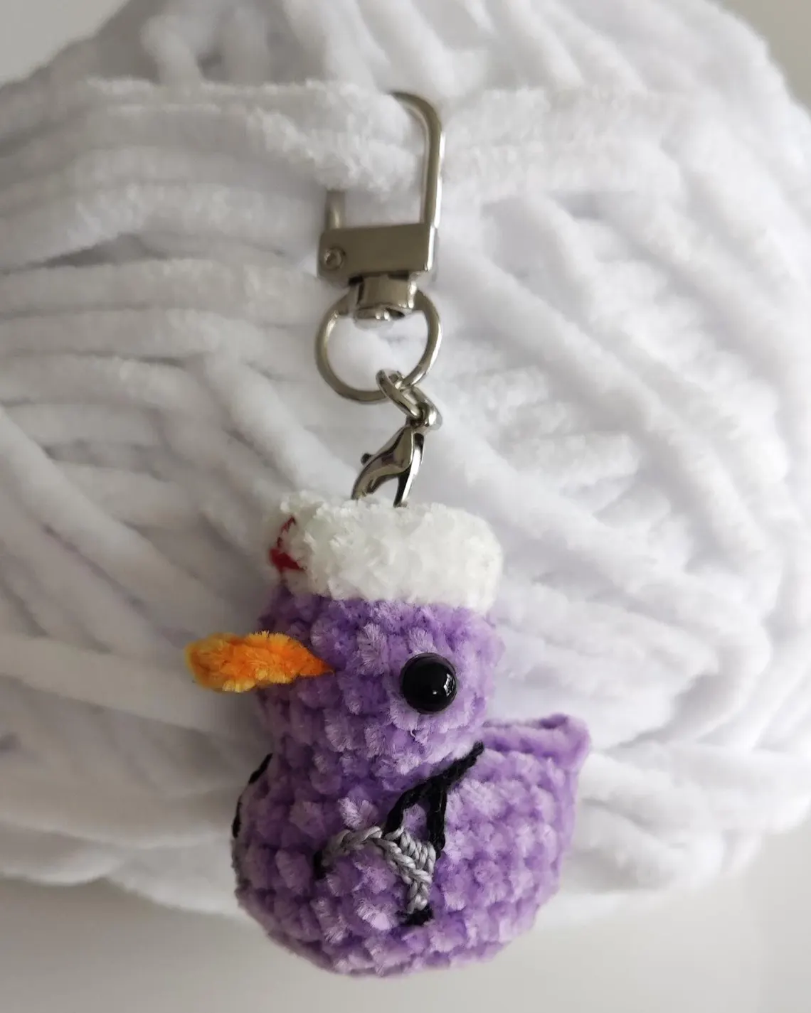 Crocheted Nurse Duck Charm, Mini Plush Keychain, Badge Reel Accessory, Healthcare Gift - Image 7
